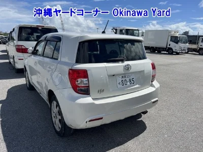 TOYOTA IST