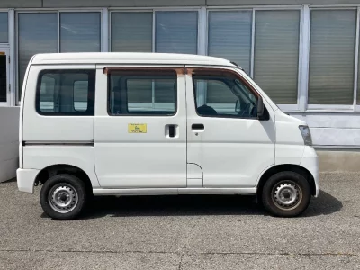 DAIHATSU HIJET VAN