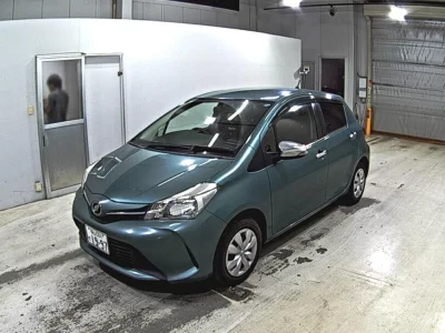 TOYOTA VITZ