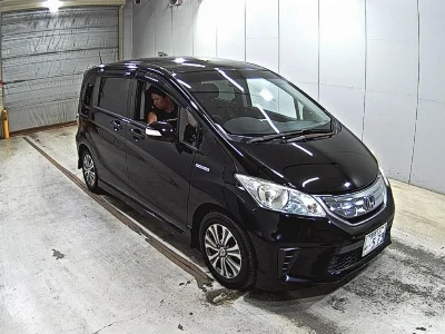 HONDA FREED