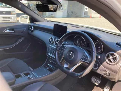 MERCEDES BENZ A CLASS