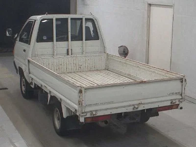 TOYOTA LITE ACE TRUCK