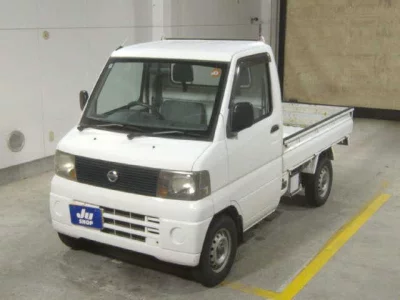 NISSAN CLIPPER TRUCK