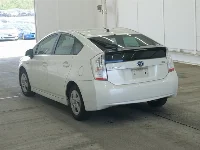 Цена авто Toyota Prius с аукционов Японии, номер кузова ZVW30, пробег 167 000, оценка 4