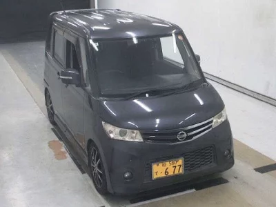 NISSAN ROOX
