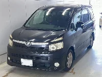 Цена авто Toyota Voxy с аукционов Японии, номер кузова ZRR70W, пробег 140 000, оценка 2