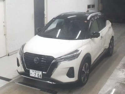 NISSAN KICKS
