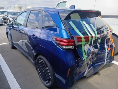 Nissan Aura
