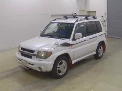 MITSUBISHI PAJERO IO