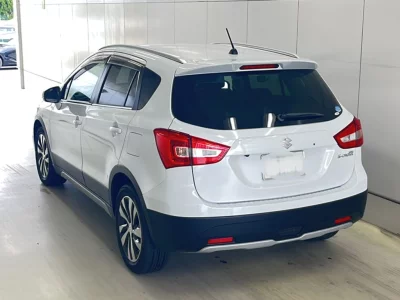 SUZUKI SX4 S-CROSS