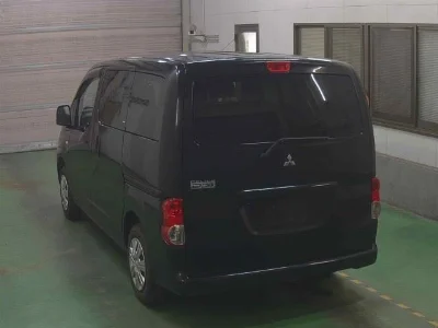Mitsubishi Delica D:3