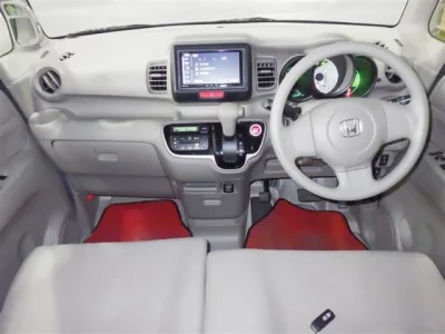 HONDA N BOX PLUS