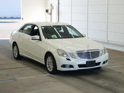 MERCEDES BENZ E CLASS