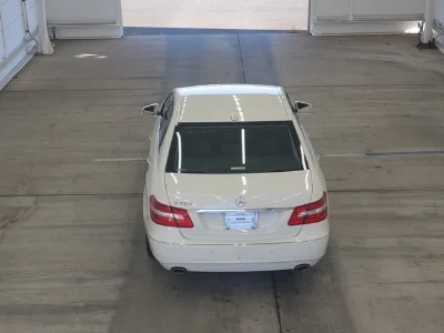 MERCEDES BENZ E CLASS