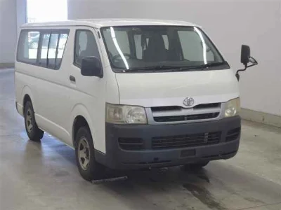 TOYOTA HIACE VAN