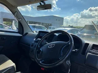 TOYOTA LITE ACE VAN