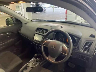 MITSUBISHI RVR