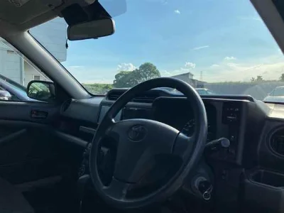 TOYOTA SUCCEED