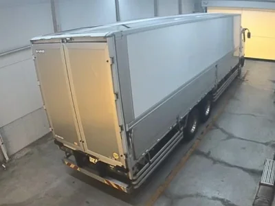 MITSUBISHI FUSO