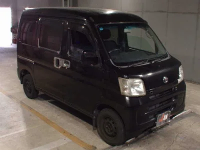 TOYOTA PIXIS VAN