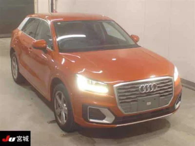 AUDI Q2