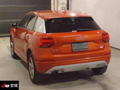 AUDI Q2