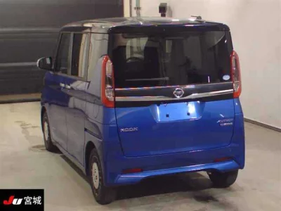 NISSAN ROOX