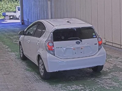Статистика аукционов Toyota Aqua