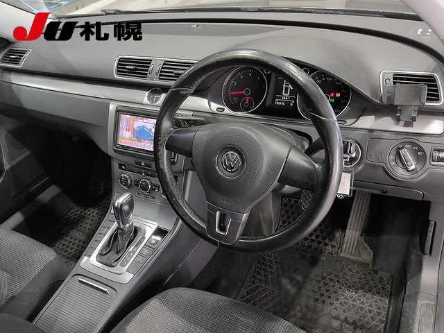 Volkswagen Passat  с аукциона в Японии