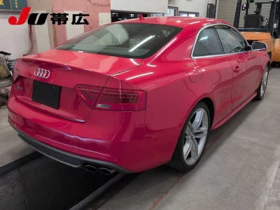 AUDI S5