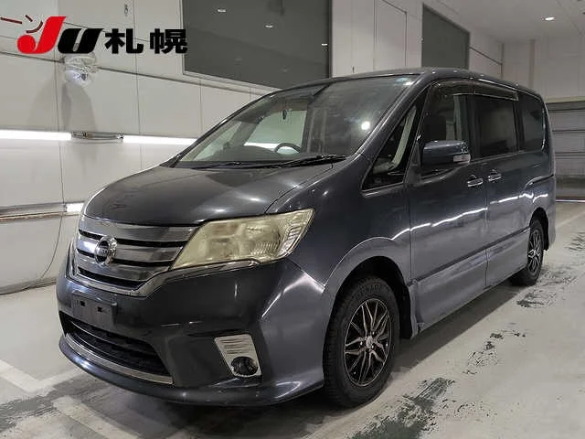 Nissan Serena  с аукциона в Японии