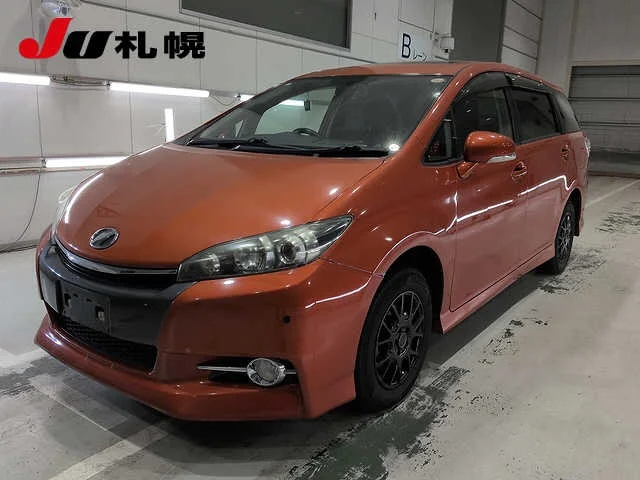 Toyota Wish  с аукциона в Японии