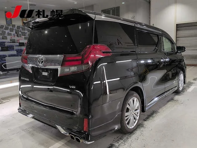 Toyota Alphard  с аукциона в Японии