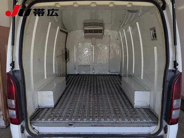 Toyota HiAce Van  с аукциона в Японии