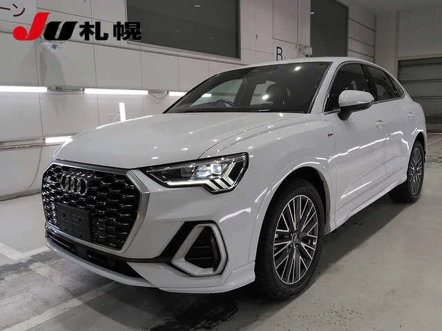 Audi Q3  с аукциона в Японии
