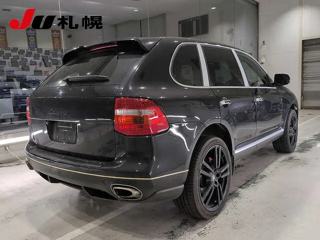 Porsche Cayenne  с аукциона в Японии