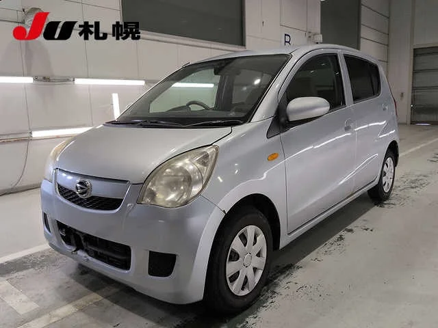 Daihatsu Mira  с аукциона в Японии