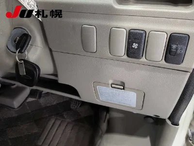 DAIHATSU ATRAI WAGON