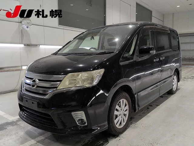 Nissan Serena  с аукциона в Японии