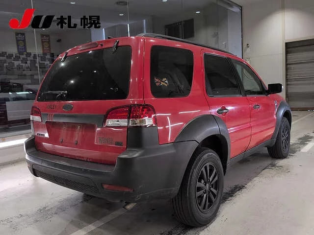 Ford Escape  с аукциона в Японии