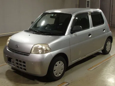 DAIHATSU ESSE