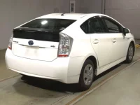Цена авто Toyota Prius с аукционов Японии, номер кузова ZVW30, пробег 188 000, оценка 4