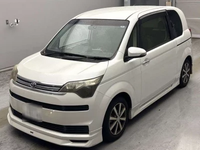 TOYOTA SPADE