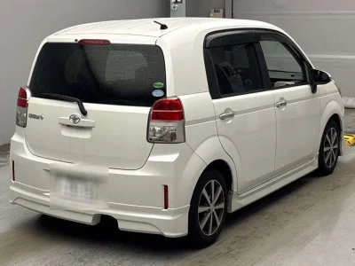 TOYOTA SPADE