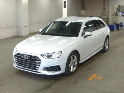 AUDI A4 AVANTE