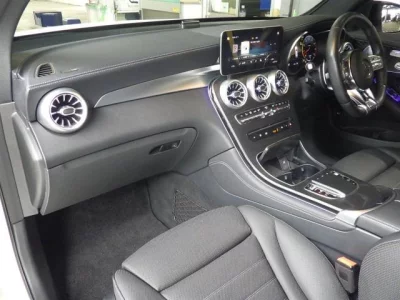 MERCEDES BENZ AMG GLC