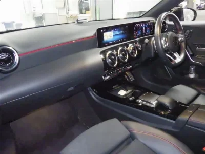 MERCEDES BENZ A CLASS