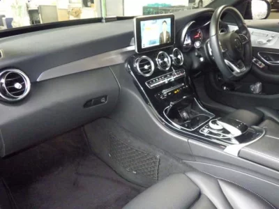 MERCEDES BENZ C CLASS