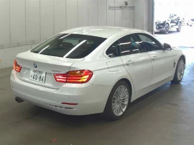 BMW 4 SERIES