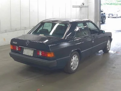 MERCEDES BENZ 190 CLASS